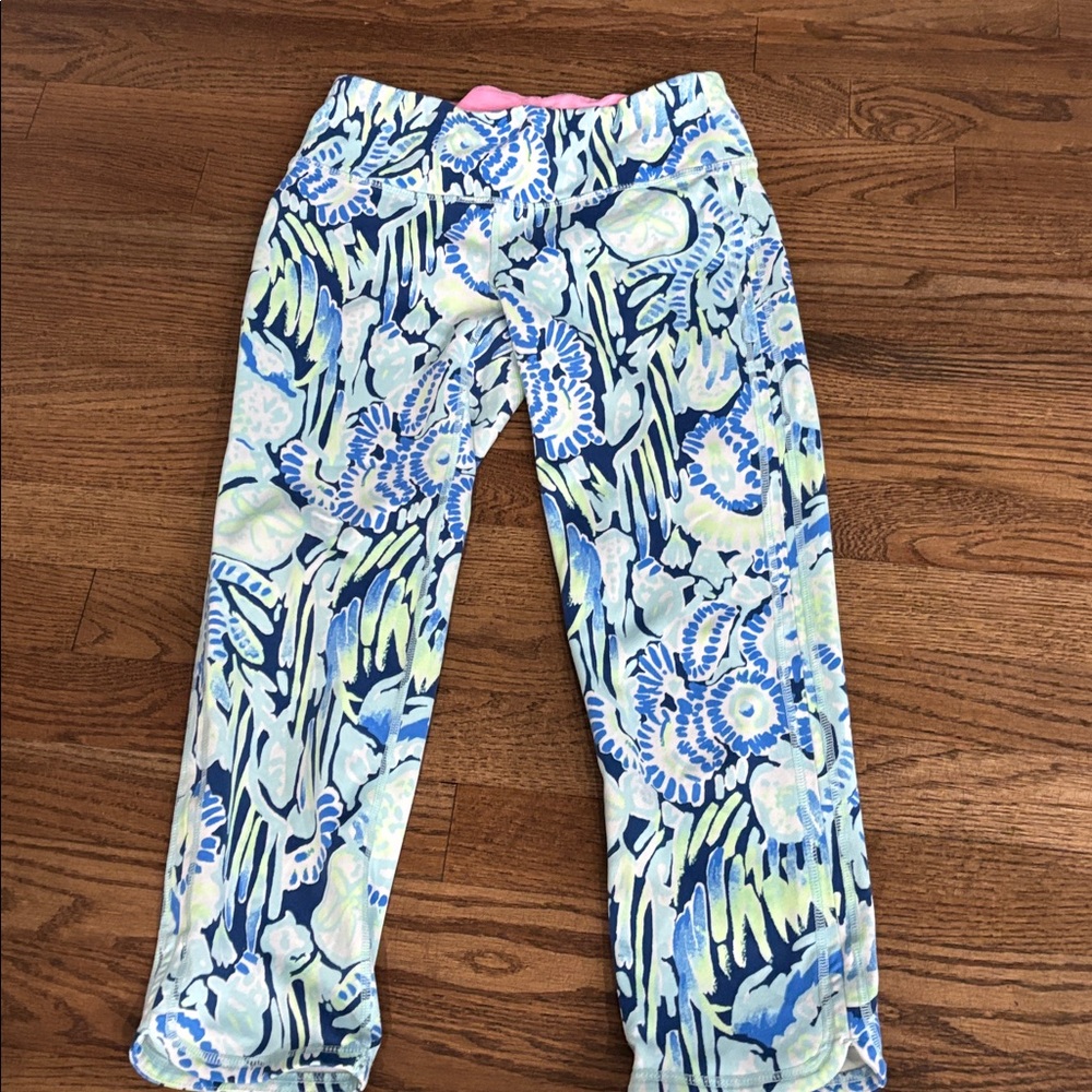 EUC Lilly luxletic Pulitzer Blue and green 7/8 leggings